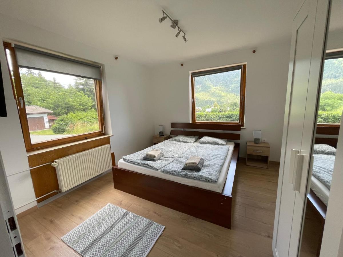 Haus Schwarzenbach Leilighet Weissbriach Eksteriør bilde