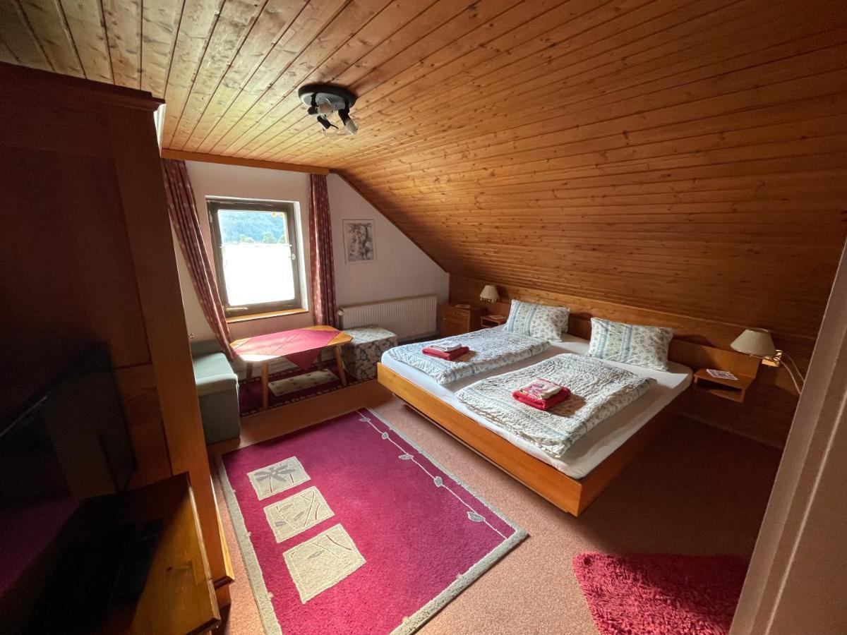Haus Schwarzenbach Leilighet Weissbriach Eksteriør bilde